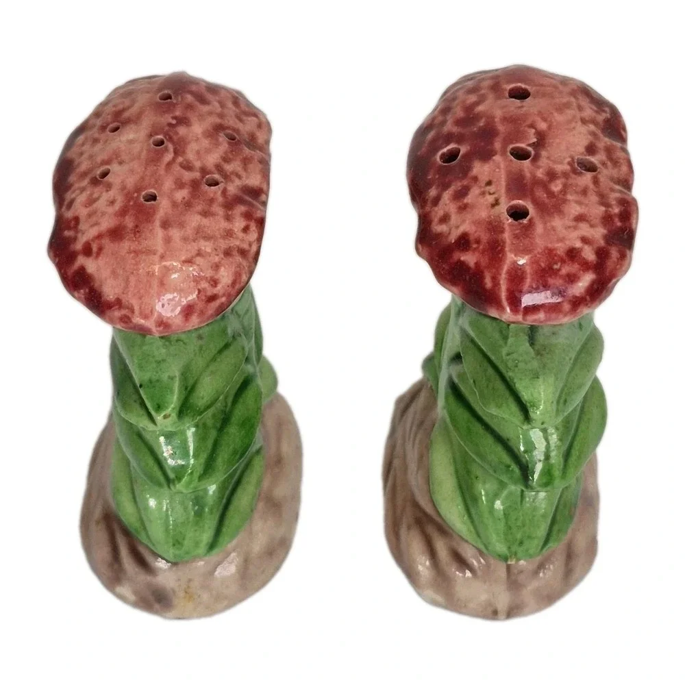 Vintage Ceramic Salt & Pepper Shaker Set Kitsch Japan Pink Flowers